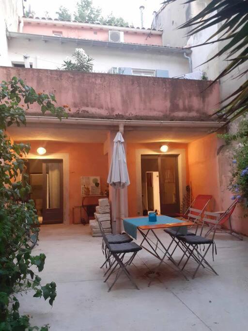 Arlette La Petite Maison Arlesienne Exterior photo